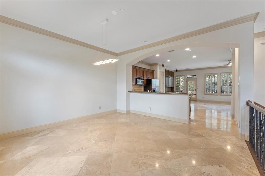 7245 Parkwood Boulevard Plano, TX 75024 - Photo 11 of 32