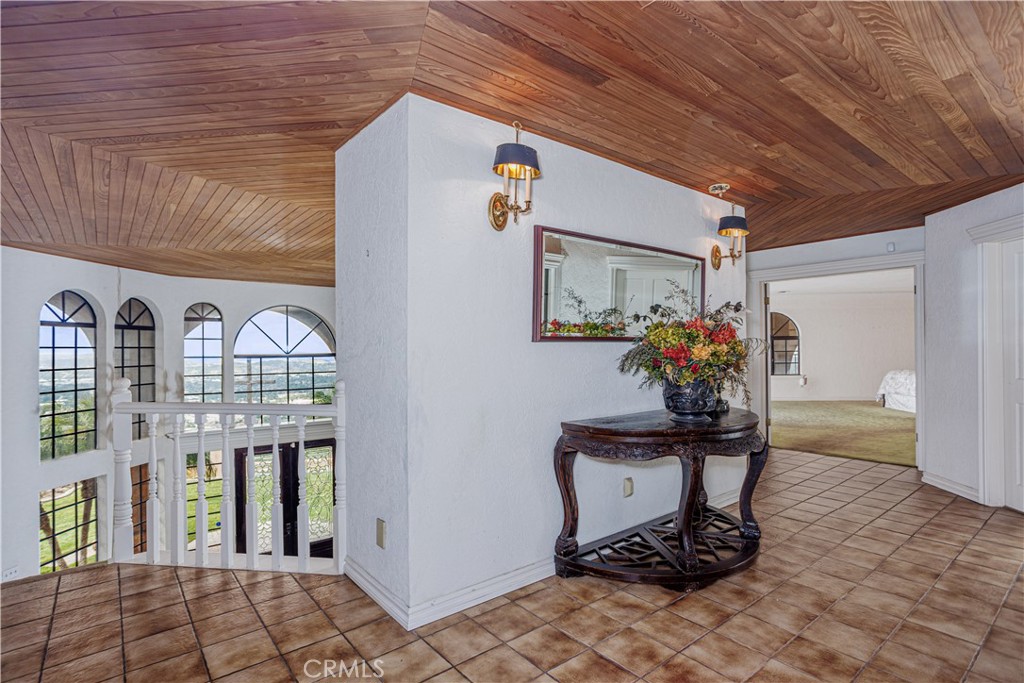 350 Roughrider Road La Verne, CA 91750 - Photo 38 of 55 Upper Entrance with the magnificent views!