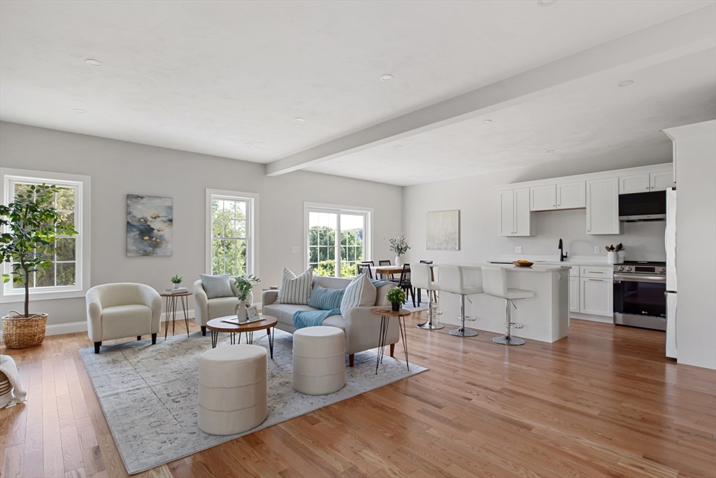 77 Upland Street Worcester, MA 01607 - Photo 2 of 15