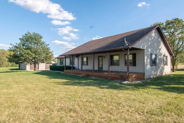 $480,000 | 5828 East 150 North, Decatur, IN 46733
