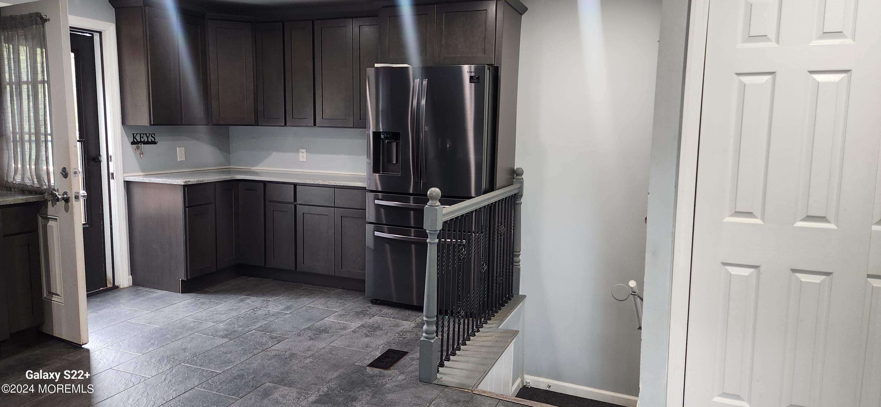 8 Hemlock Road Howell, NJ 07731 - Photo 11 of 42 20240925_122117