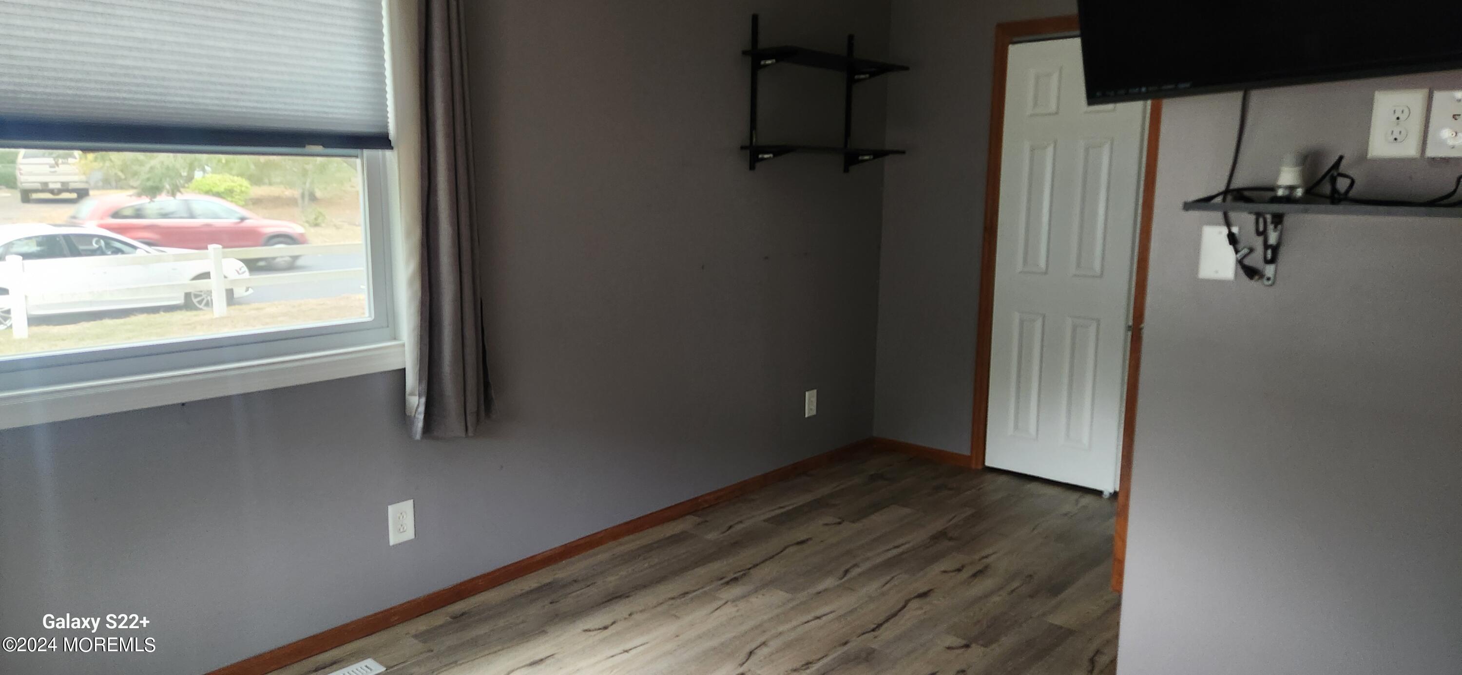 8 Hemlock Road Howell, NJ 07731 - Photo 21 of 42 20240925_121227