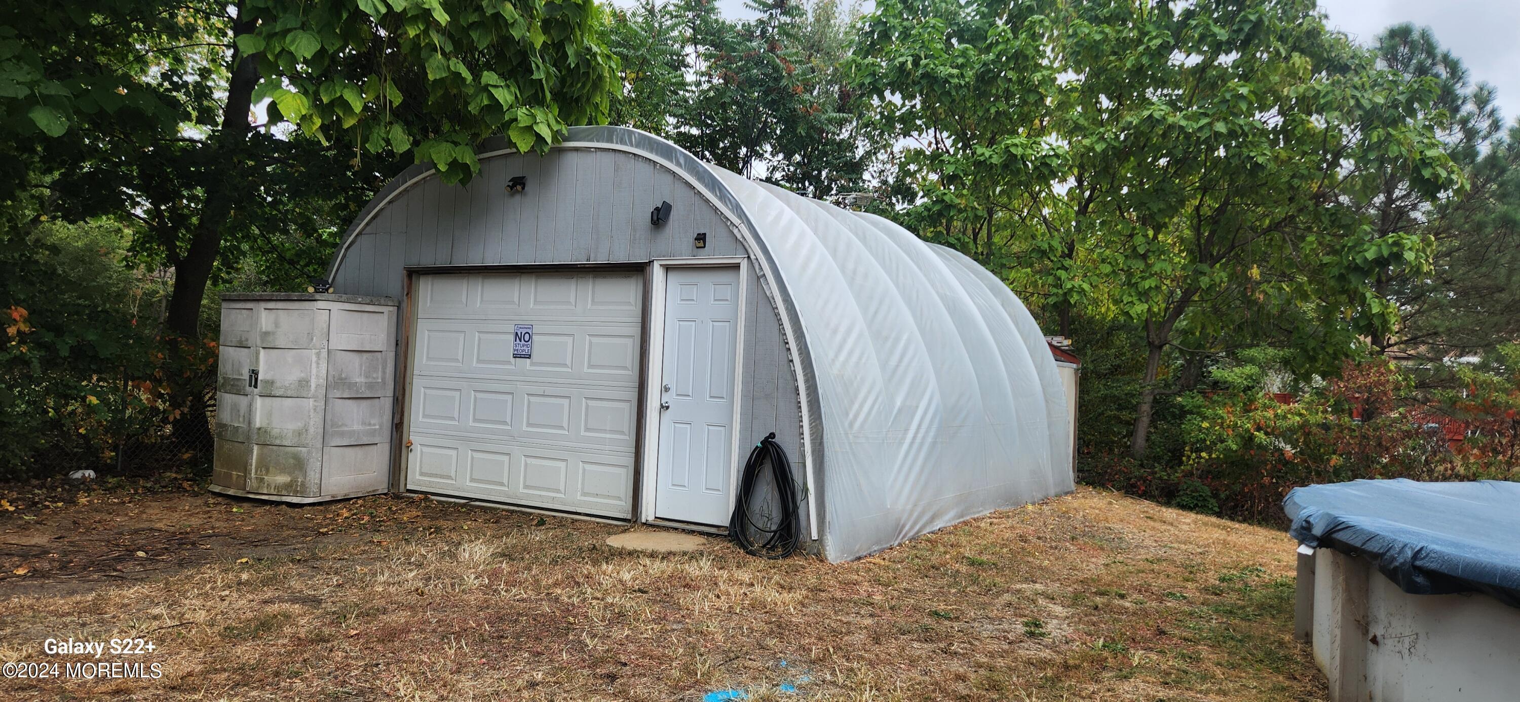 8 Hemlock Road Howell, NJ 07731 - Photo 23 of 42 20240925_121718