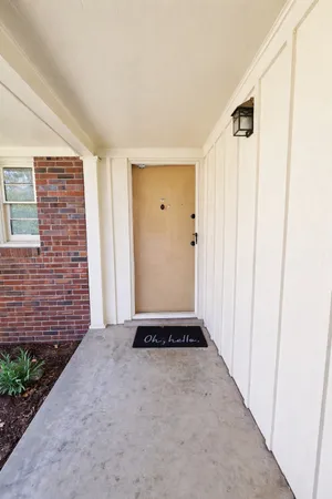 $1,800 | 101 West Hillwood Drive, Unit A, Nashville, TN 37205