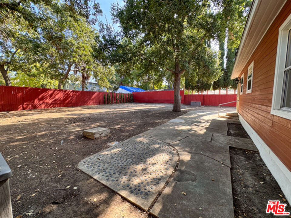 2947 Los Robles Road Thousand Oaks, CA 91362 - Photo 25 of 31 a view of a street with large trees