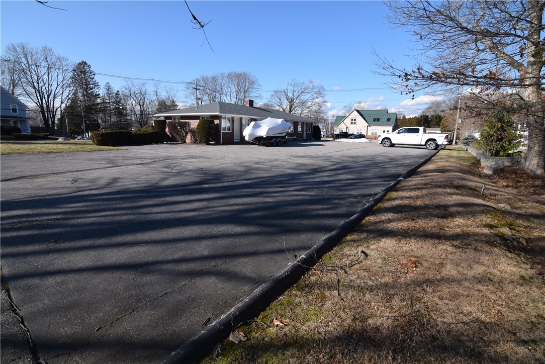 90 Beach Street Westerly, RI 02891 - Photo 9 of 9 Gallery Image 9