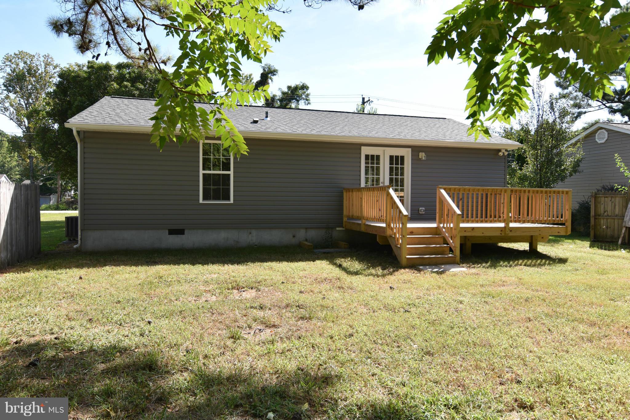 958 Crystal Rock Road Lusby, MD 20657 - Photo 16 of 30 Exterior (Rear)