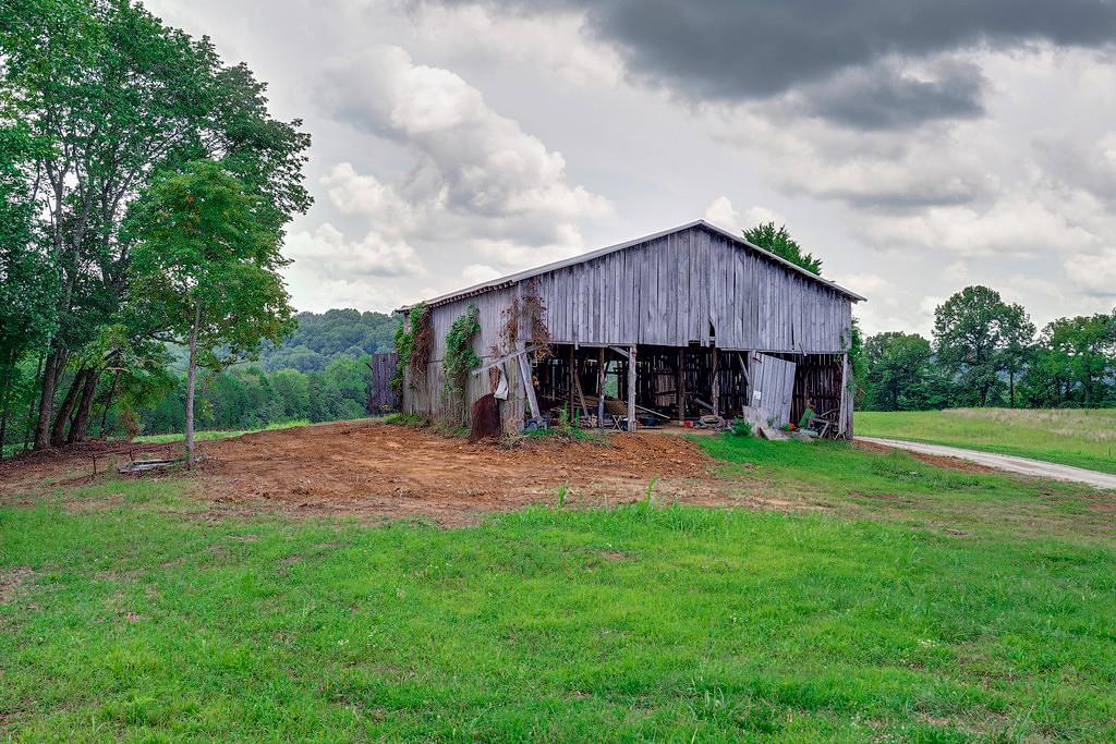 0 Seavy Hight Road Columbia, TN 38401 - Photo 28 of 30 This classic old barn is still straight and in pretty good condition - just needs a few nails and a little love