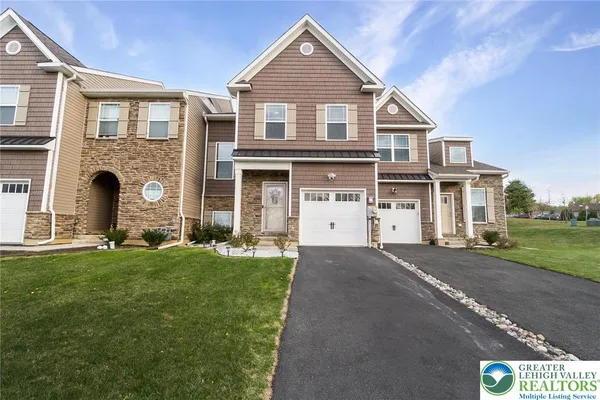 $445,000 | 4491 Benjamin Court, Emmaus, PA 18049