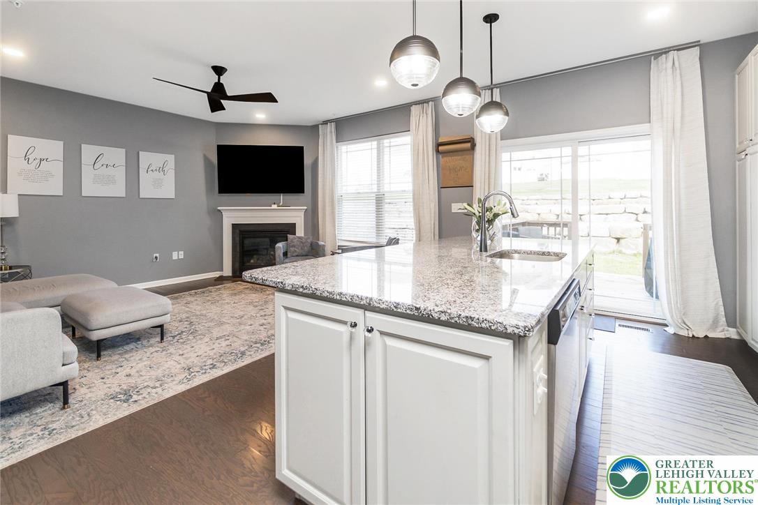 4491 Benjamin Court Emmaus, PA 18049 - Photo 15 of 42