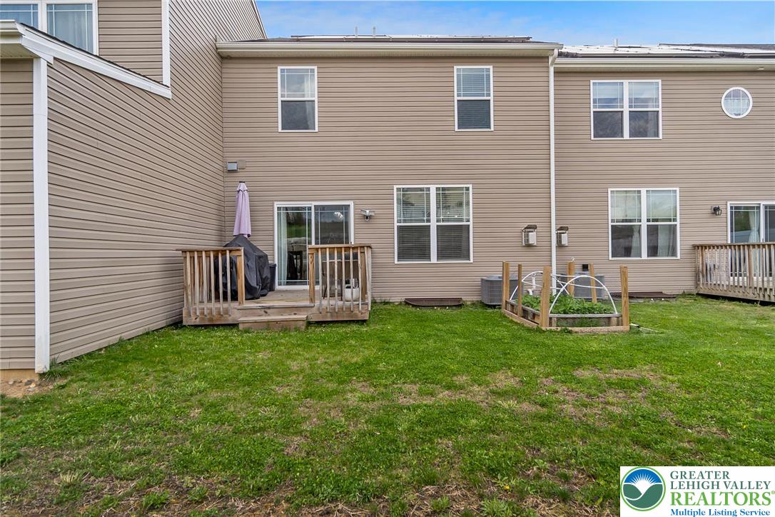 4491 Benjamin Court Emmaus, PA 18049 - Photo 35 of 42