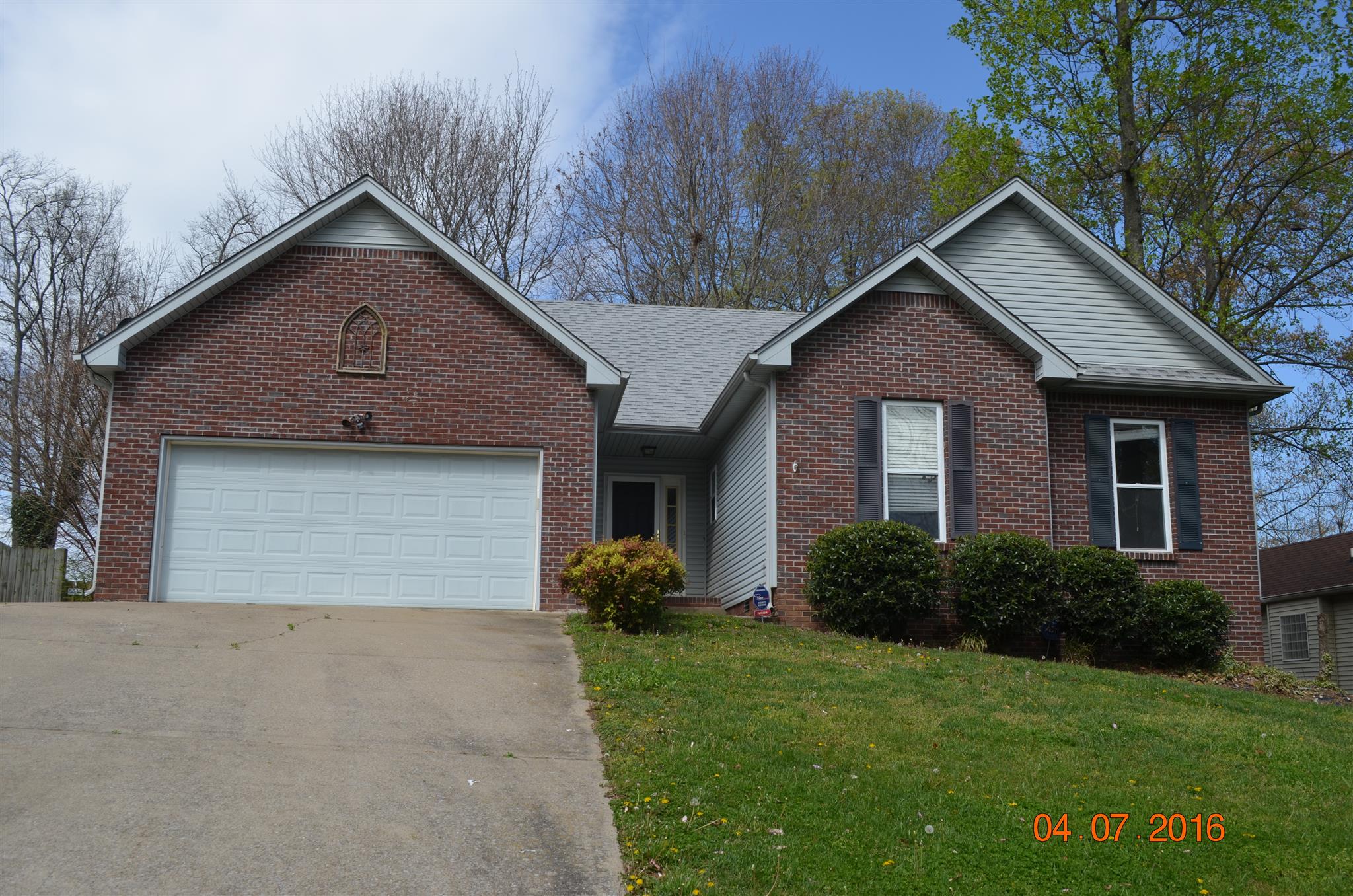 1646 Windriver Road Clarksville, TN 37042 - Photo 1 of 13 Gallery Image 1