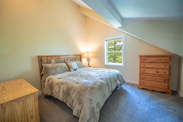$2,100,000 | 121 Fannie Hill Drive, Wilmington, VT 05363