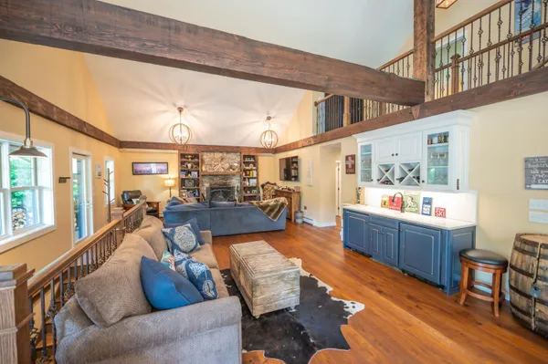 $2,100,000 | 121 Fannie Hill Drive, Wilmington, VT 05363