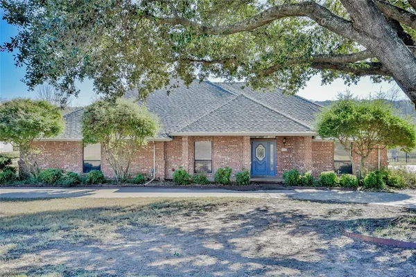 $495,000 | 9110 Ravenswood Road, Granbury, TX 76049