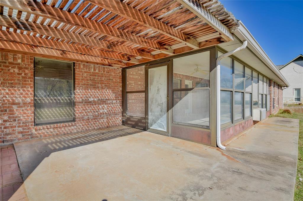 9110 Ravenswood Road Granbury, TX 76049 - Photo 33 of 40