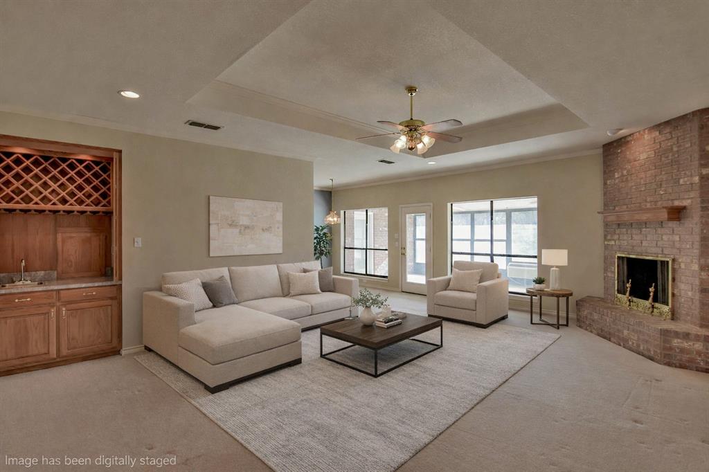 9110 Ravenswood Road Granbury, TX 76049 - Photo 9 of 40 Photo virtually staged