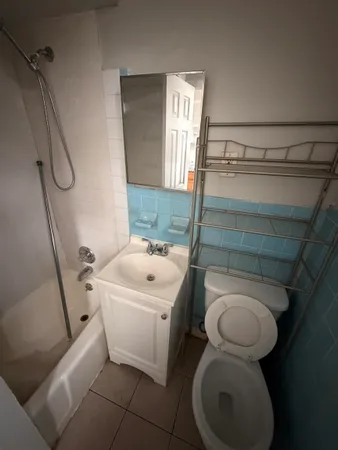 $1,375 | 187 Beacon Avenue, Jersey City, NJ 07306