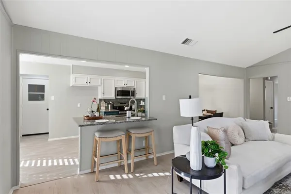 $300,000 | 1721 South Timber Court, Benbrook, TX 76126