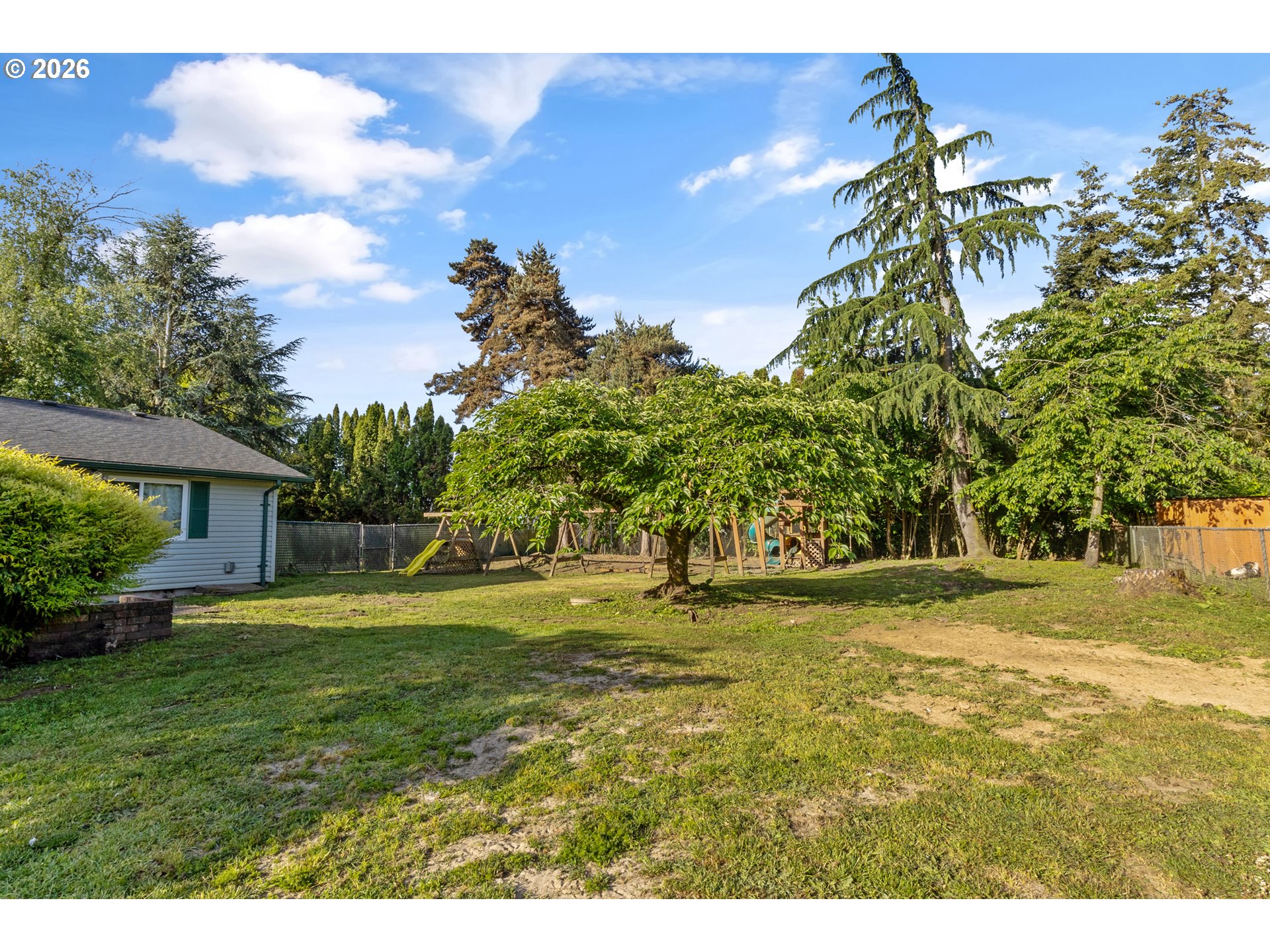 5665 Silverton Road Northeast Salem, OR 97305 - Photo 35 of 44 Gallery Image 35