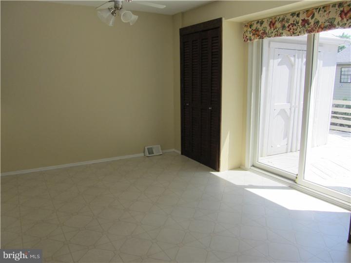 5223 Bay Road Bensalem, PA 19020 - Photo 7 of 20 Kitchen