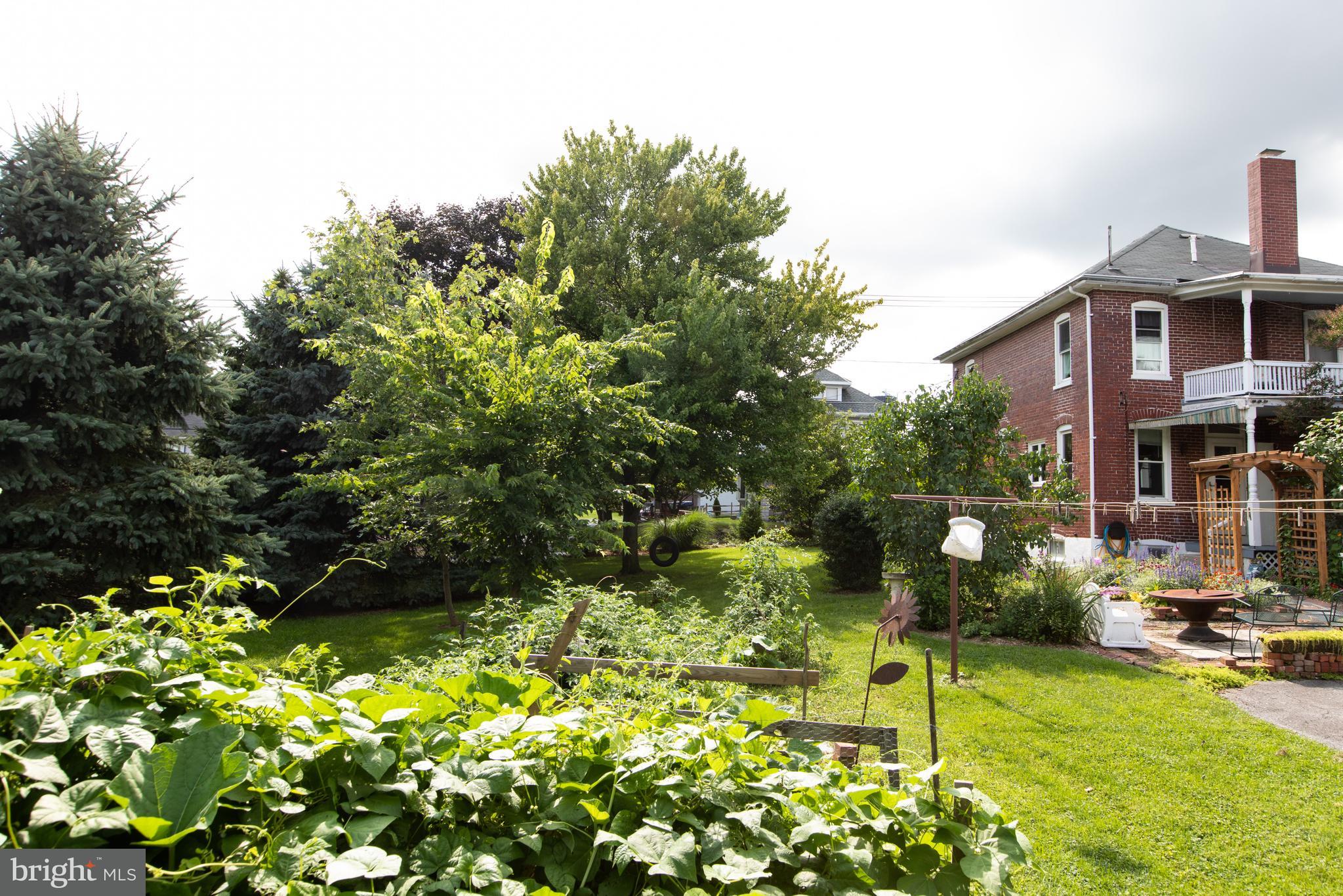 21 Church Street Lititz, PA 17543 - Photo 26 of 28 Gallery Image 26
