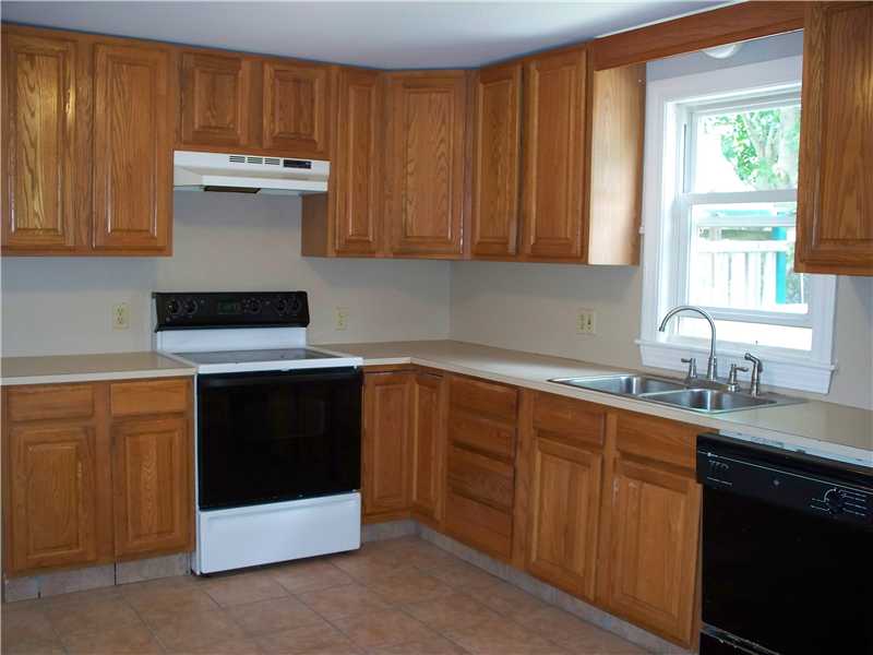 120 Roffee Street Barrington, RI 02806 - Photo 3 of 8 Kitchen.