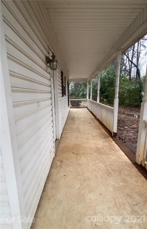 7217 Neal Road Charlotte, NC 28262 - Photo 2 of 3