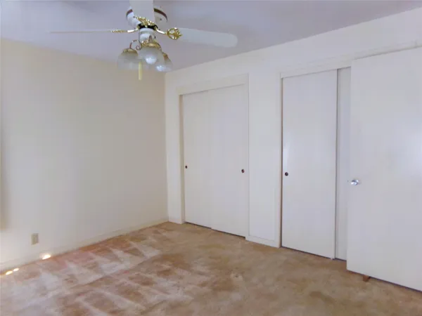 $239,000 | 504 North West Street, Weimar, TX 78962