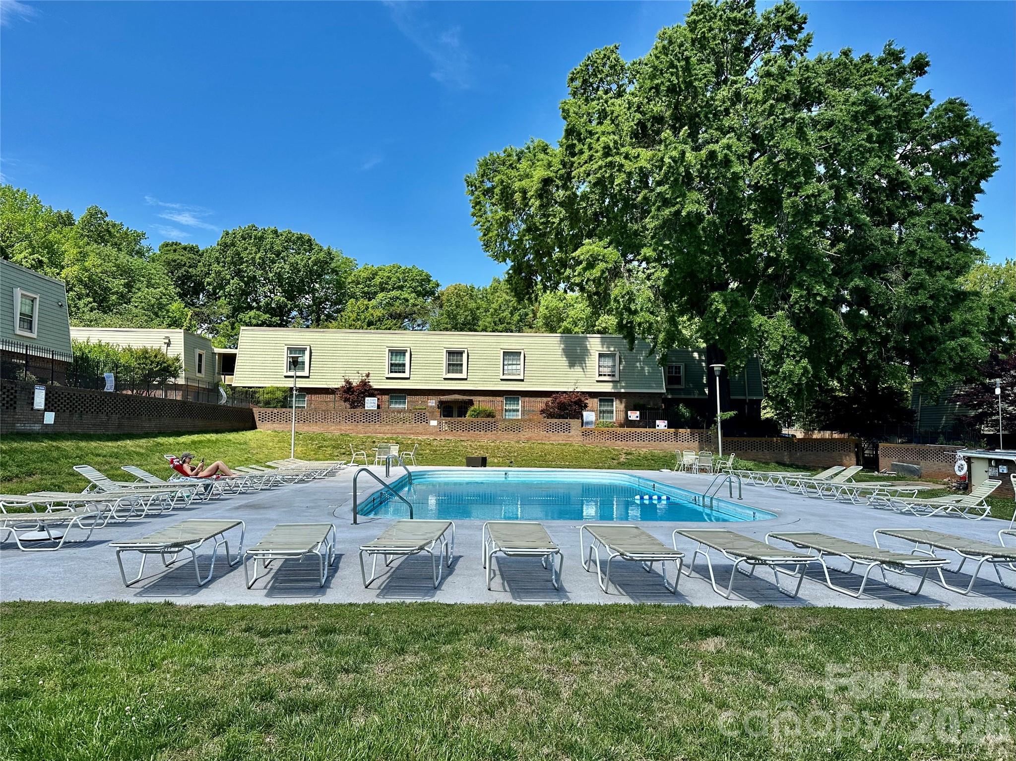 2638 Park Road Charlotte, NC 28209 - Photo 2 of 23