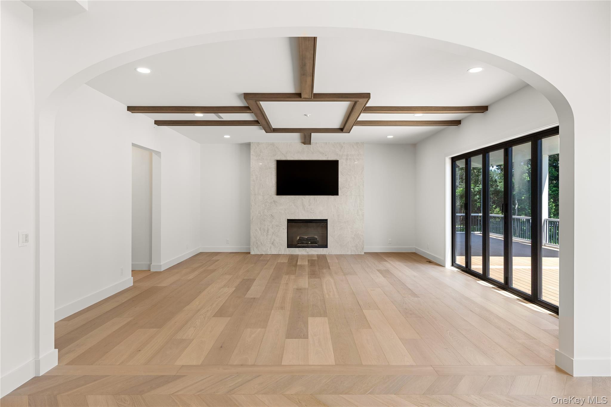 220 Beach Road Centre Island, NY 11771 - Photo 18 of 47 Gallery Image 18