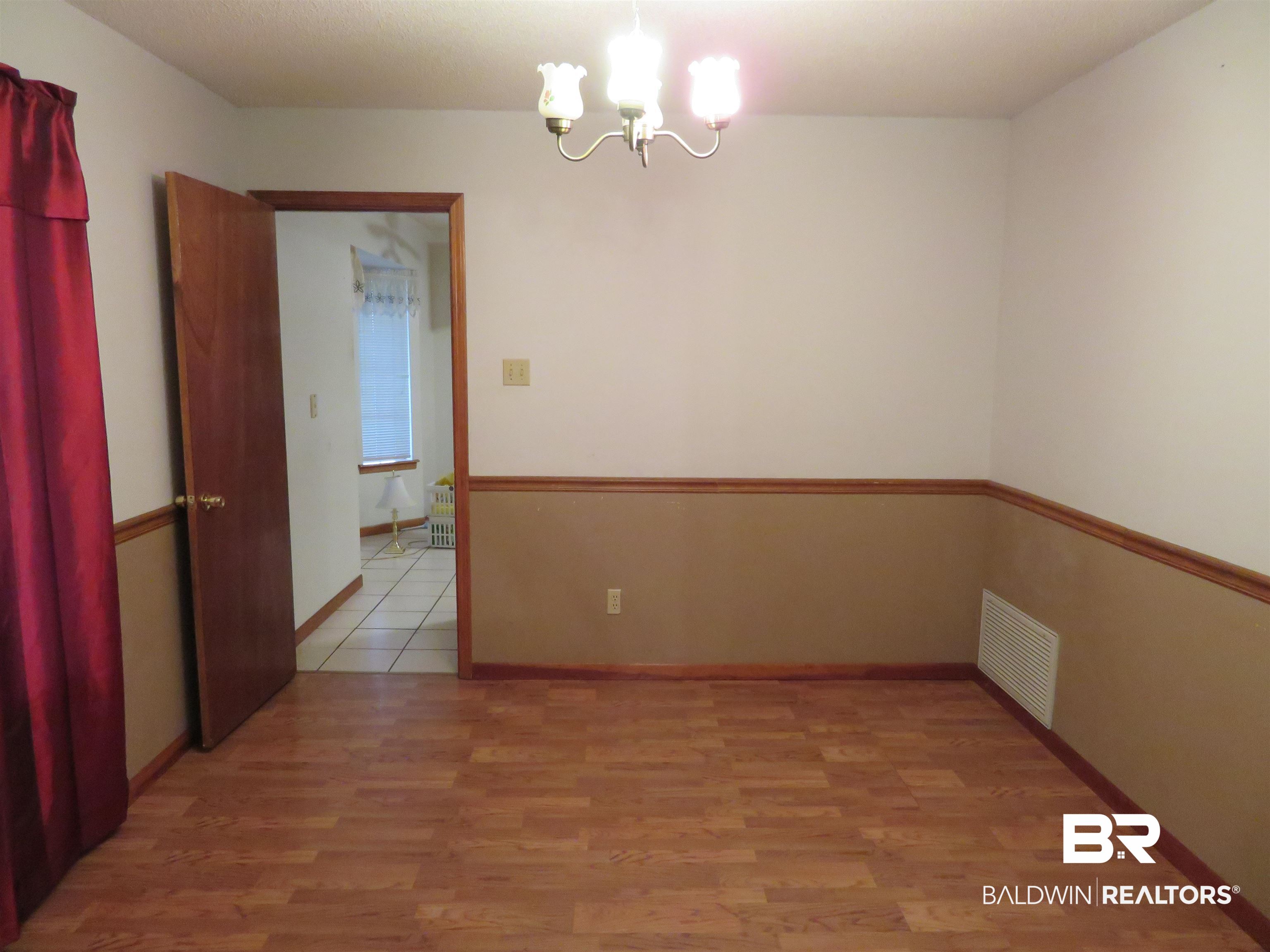 1605 Apex Court Mobile, AL 36693 - Photo 4 of 18