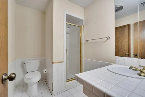 $400,000 | 1105 Greenbriar Lane, Arlington, TX 76013