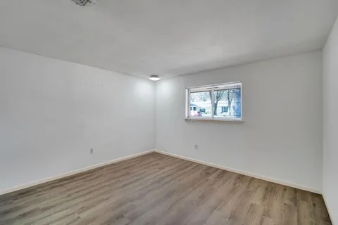 $400,000 | 1105 Greenbriar Lane, Arlington, TX 76013