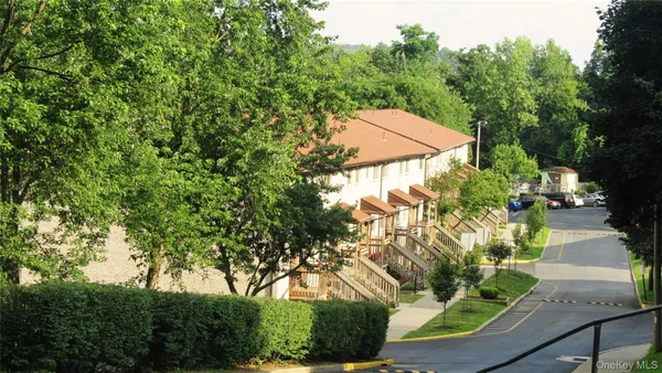 $155,000 | 26 Cooper, Unit 603, Poughkeepsie, NY 12603