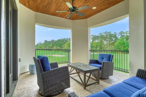 $1,395,000 | 42 Secluded Trail, The Woodlands, TX 77380