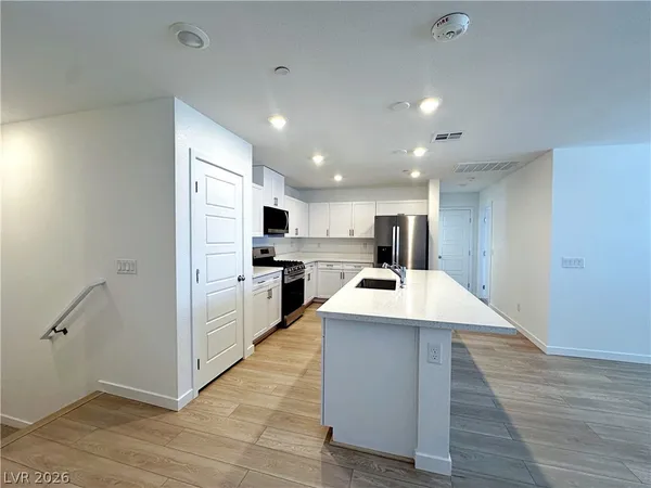 $1,840 | 4241 Vivenda Street, Unit 1, Las Vegas, NV 89115