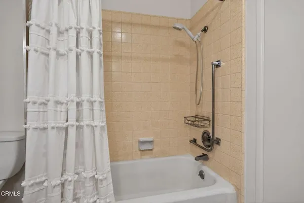 $445,000 | 20 West Fiesta Green, Port Hueneme, CA 93041