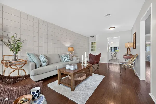 $445,000 | 20 West Fiesta Green, Port Hueneme, CA 93041