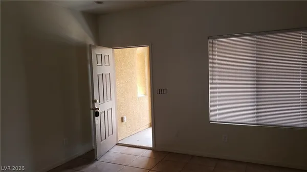 $2,800 | 5526 Moonlight Gardens Street, Las Vegas, NV 89130