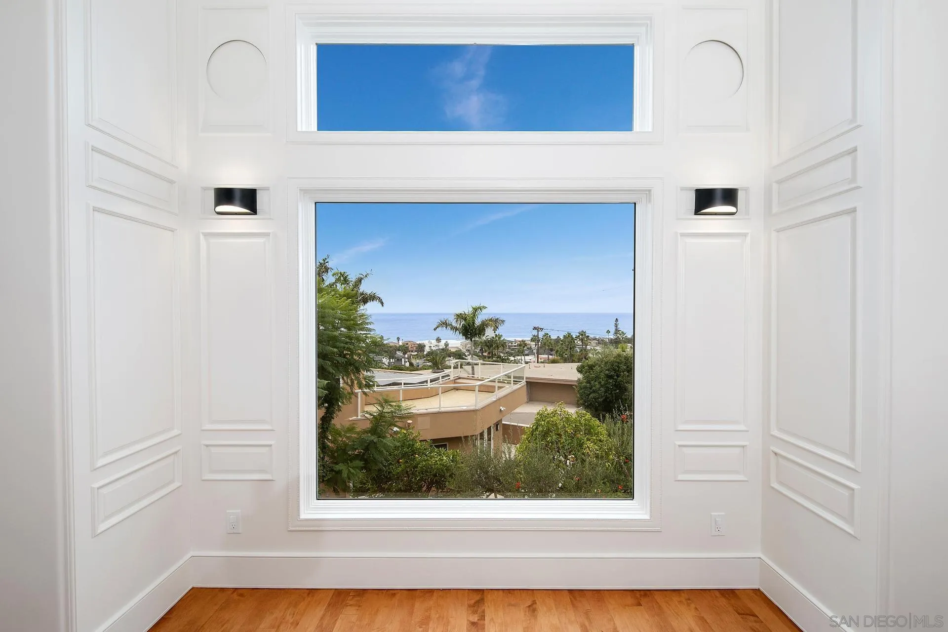 1735 Seaview Avenue Del Mar, CA 92014 - Photo 4 of 51 a view of a window