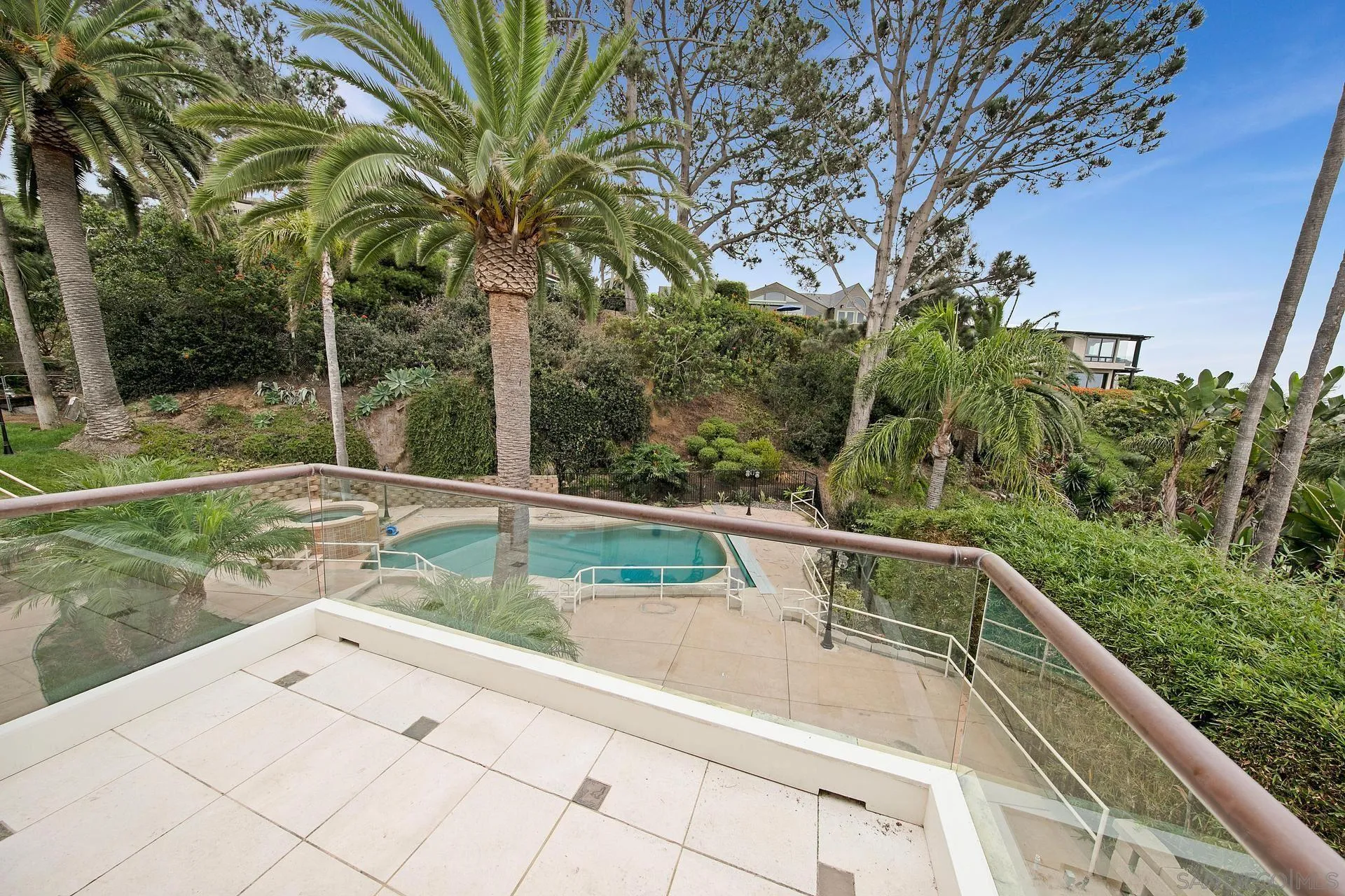 1735 Seaview Avenue Del Mar, CA 92014 - Photo 43 of 51 a view of a balcony with a yard
