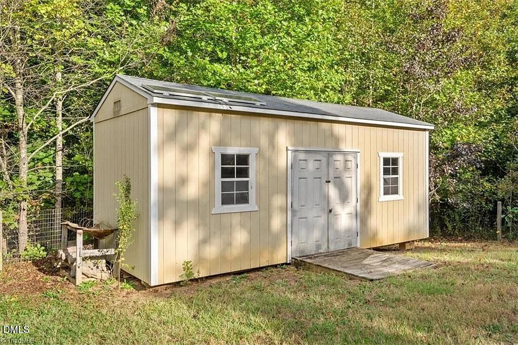 3882 Plum Tree Road Climax, NC 27233 - Photo 12 of 15 910660D4-A6CD-45AE-A033-0795C88EF354_1_1