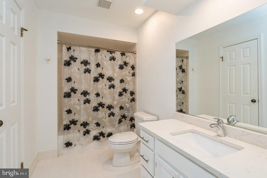 34 Providence Drive Princeton Junction, NJ 08550 - Photo 39 of 59