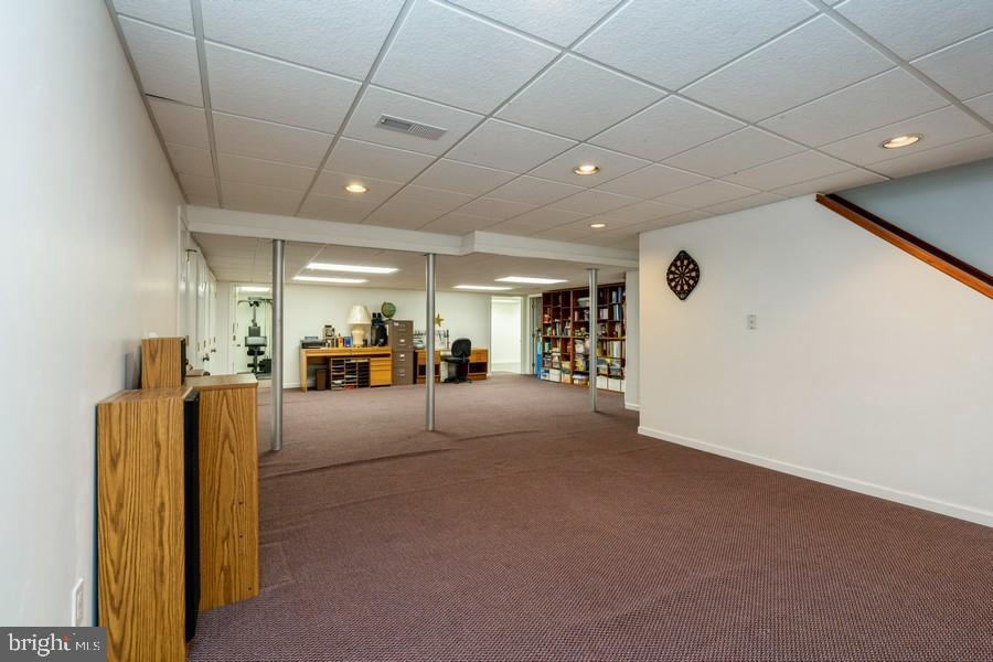 34 Providence Drive Princeton Junction, NJ 08550 - Photo 47 of 59