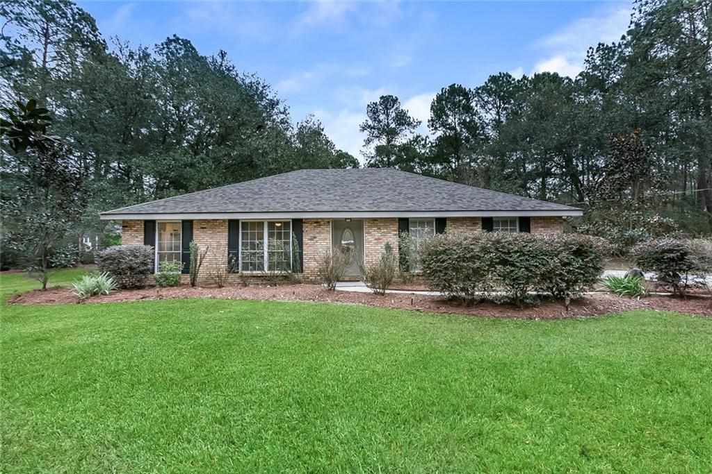 138 Reiher Road Mandeville, LA 70471 - Photo 1 of 26 Gallery Image 1