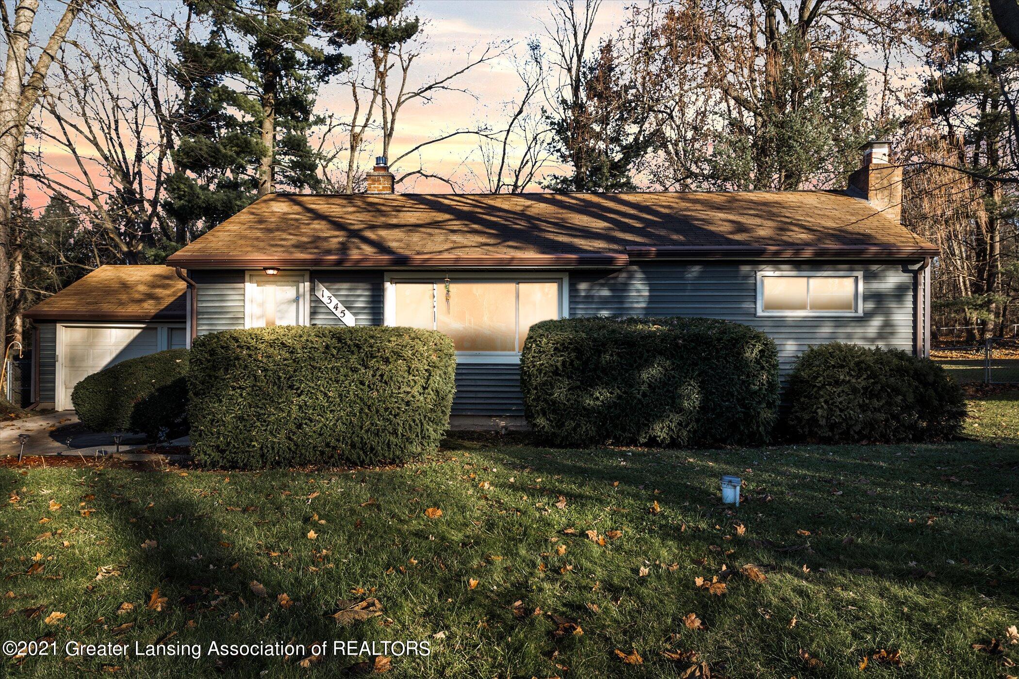1345 Valley View Road Lansing, MI 48906 - Photo 1 of 41 photo