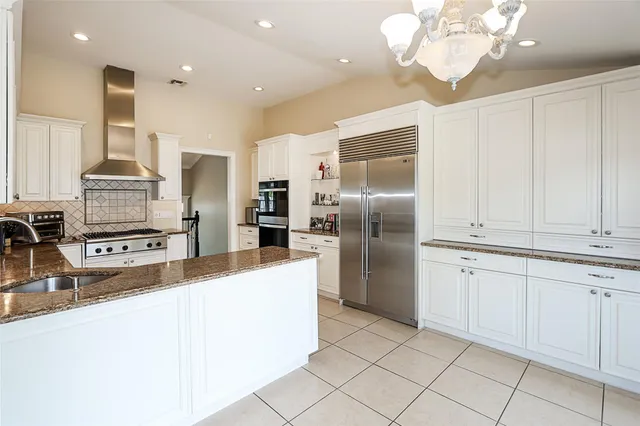 $1,588,000 | 112 Ursula Drive, Roslyn, NY 11576