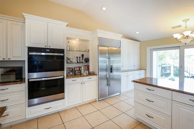 $1,588,000 | 112 Ursula Drive, Roslyn, NY 11576