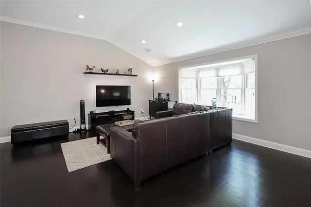 $1,588,000 | 112 Ursula Drive, Roslyn, NY 11576